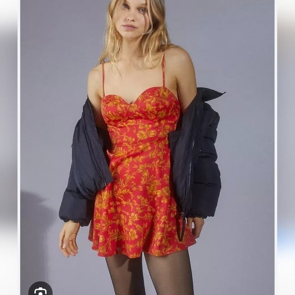 Urban Outfitters Orion Red Floral Bustier Mini Dress Print Large Corset Look - Picture 2 of 11
